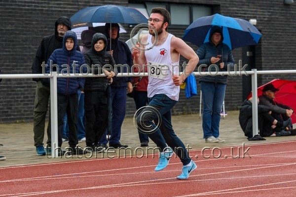 ComMast25-911057 - Track Male Set Two