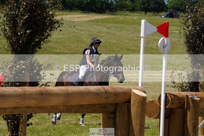 240629X-140712-3117 - 212-Georgianna_Nicholas-ALVESCOT_PARTY_TIME