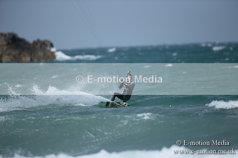 KS 020413-45 - Kite Surfing