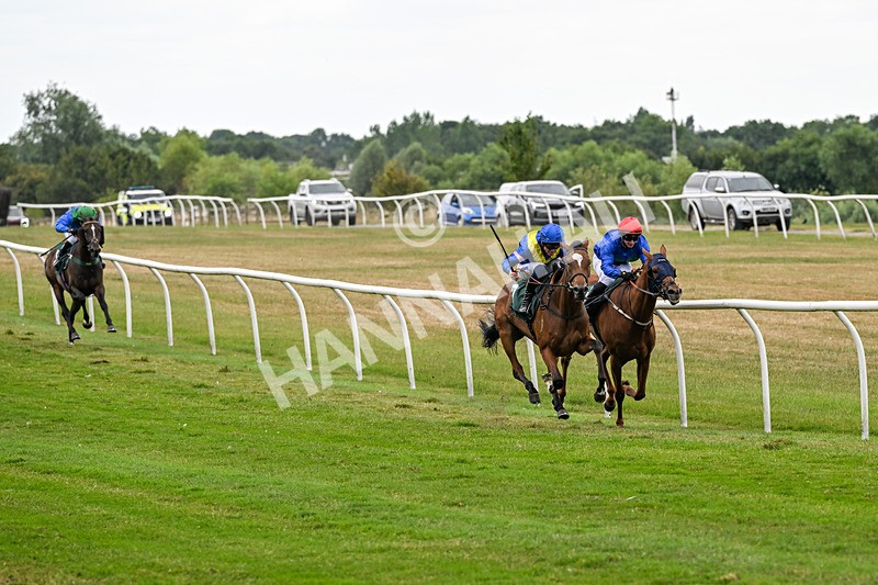 220726-Race 4-Sound Gloria-9770 - Race 4 15.42pm racingtv.com/freetrial Handicap