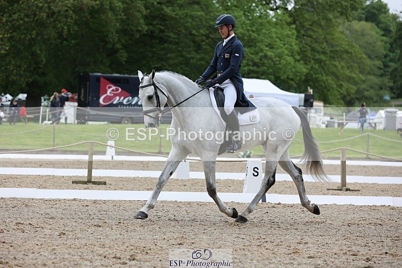 240523-093330-03156 - 207-IE_MR_MCGREGOR-Will_Furlong