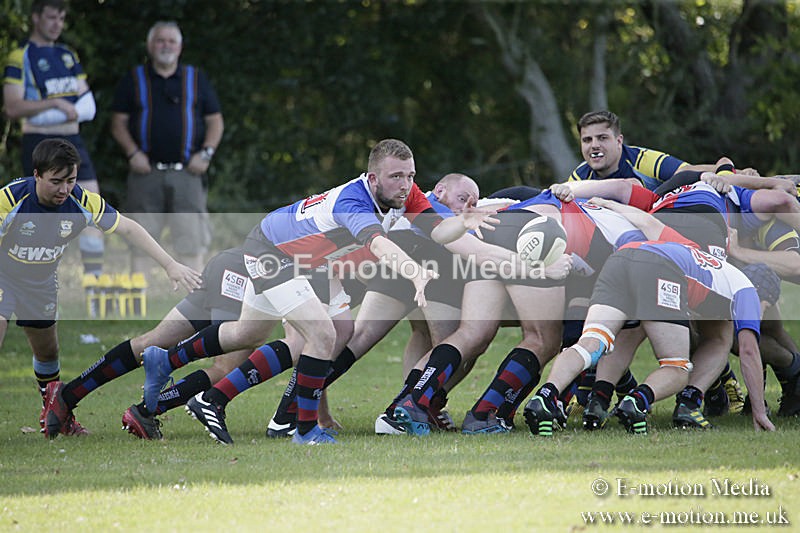 RU140919-0178 - Pewsey Vale RFC v Trowbridge III RFC 14/09/19
