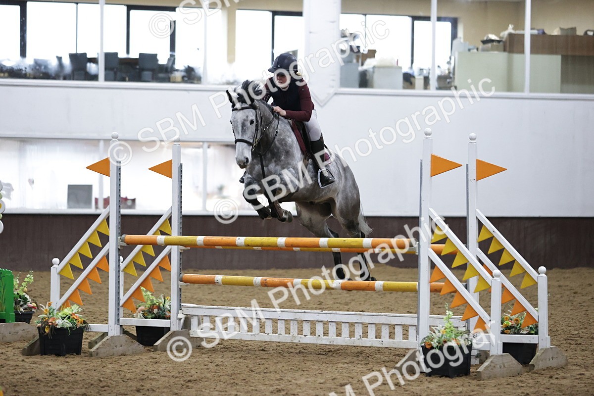 SBM_001257 - Class 4 - Senior Newcomers/ 1.10m Open