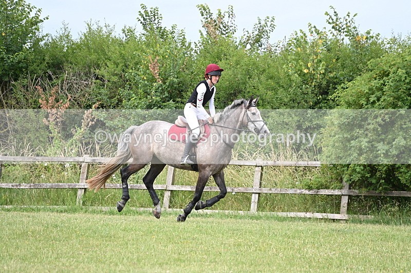 WJ6_6557 - 60cm XC Time 10:17 to 10:49