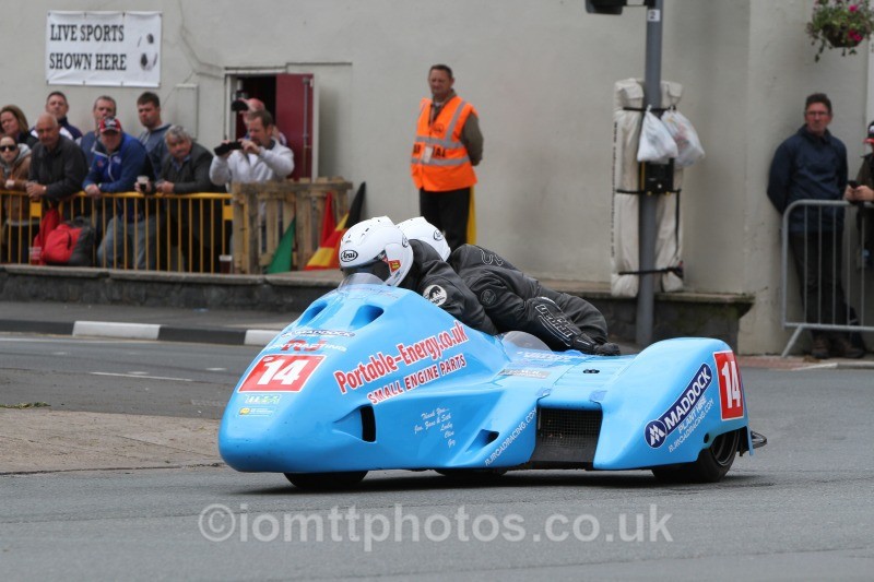 Robert Handcock & Basil Bevan - Sure Sidecar Race 2