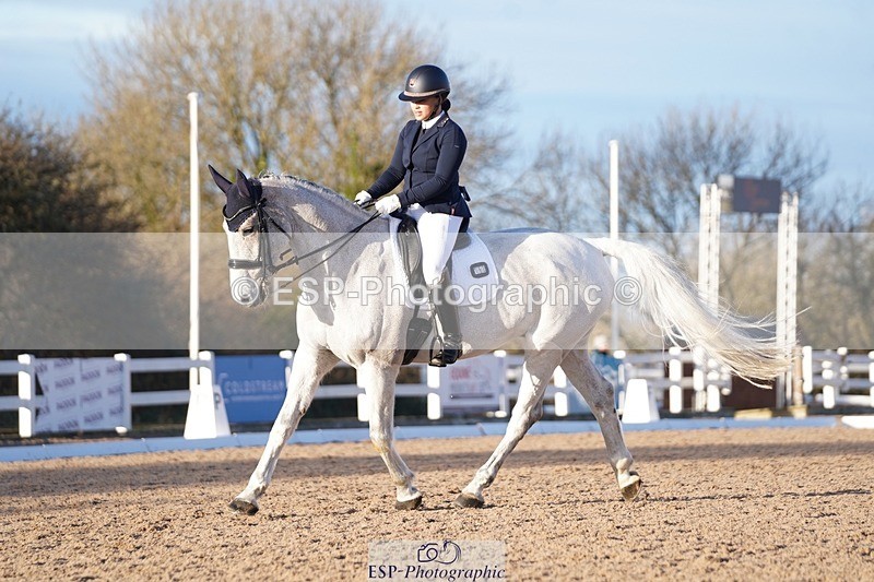 241214-152610-02164 - 162-Layla.Ambersley-Broadbent-Galwaybay.Buddy