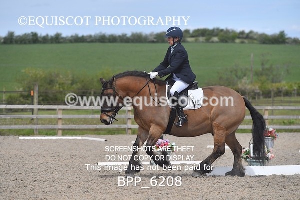 BPP_6208 - 26 F WALKER