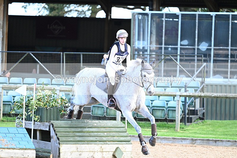 WJ7_5899 - Time 16:18 to 16:39