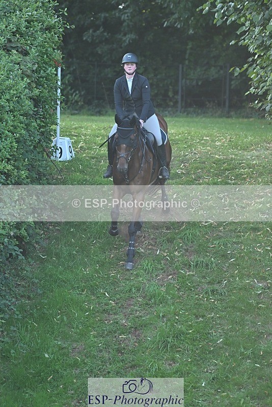 230909-180303-07909 - Cls 14 Snr 1m Derby