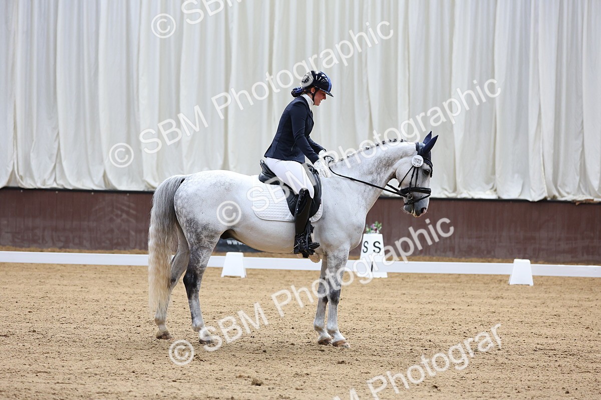 SBM_015946 - Class 15 - Novice FSM - 9.50 - 11.10