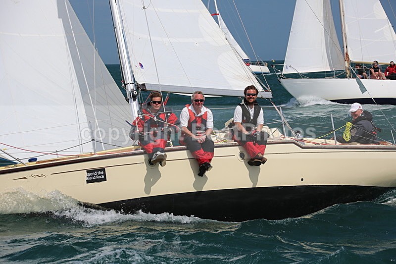 150627 GBR 3674L WT7A0056_E - ROUND THE ISLAND RACE - SATURDAY 27th JUNE 2015