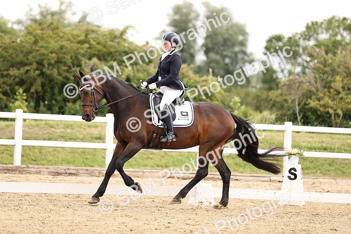 SBM_002003 - Class 2 - Novice 4 - 10.36-11.39