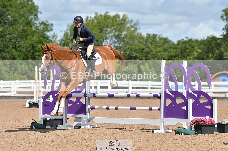 240727A-102729-03459 - Cls 20 Snr British Novice and 90cm Open