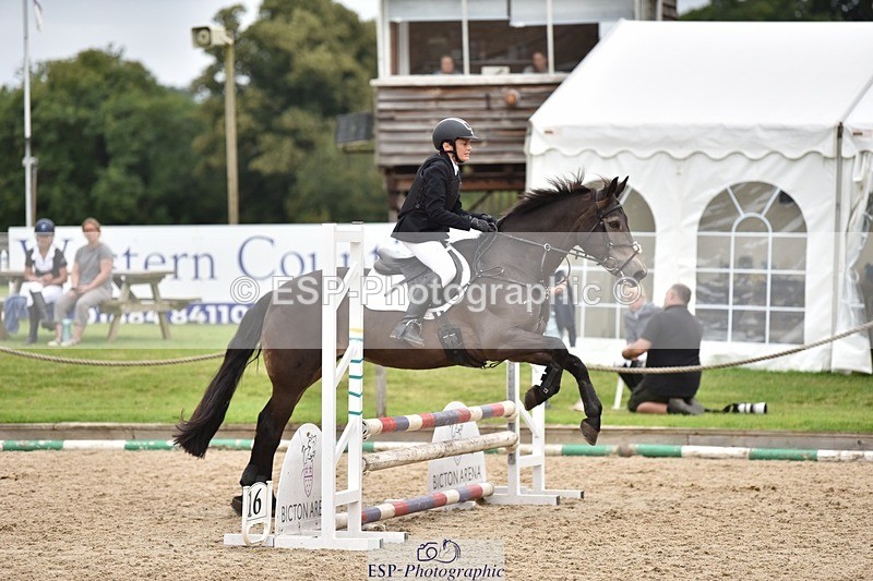 240802-102418-00824 - 70cm Round 1