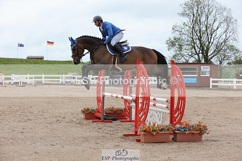 250508-090138-00014 - Cls 6 Snr British Novice and 90cm Open