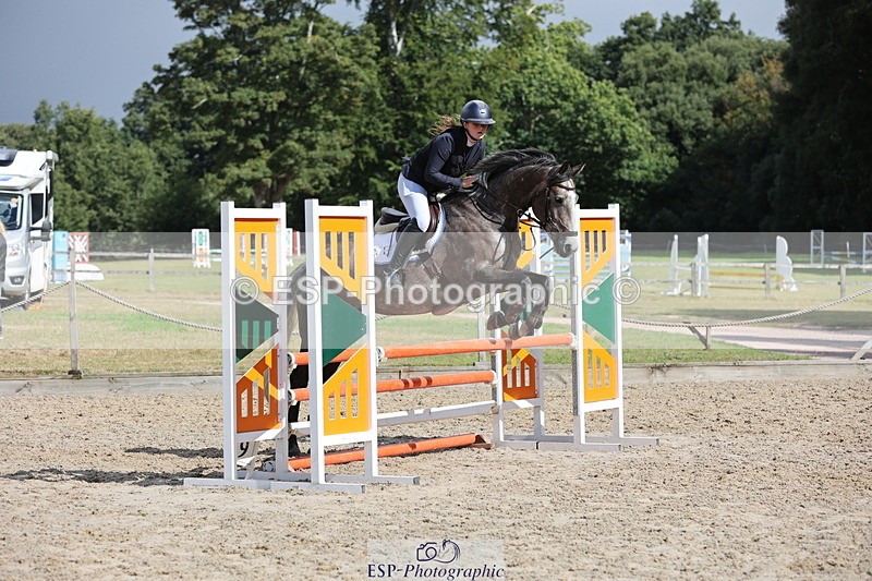 250829A-105153-01236 - Cls 7 British Novice and 90cm