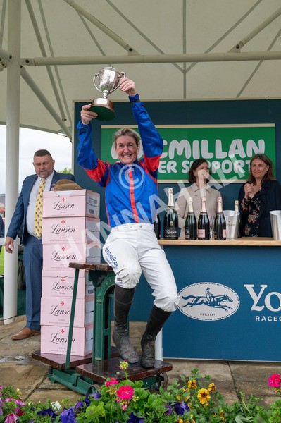 150624-Race 1-Lord Melbourne-4620 - Race 1 1.50pm Queen Mother's Cup Handicap