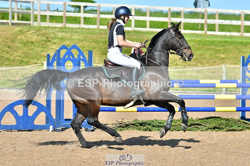 230527A-171117-05519 - Cls 20 Chard 1.10m Speed Derby