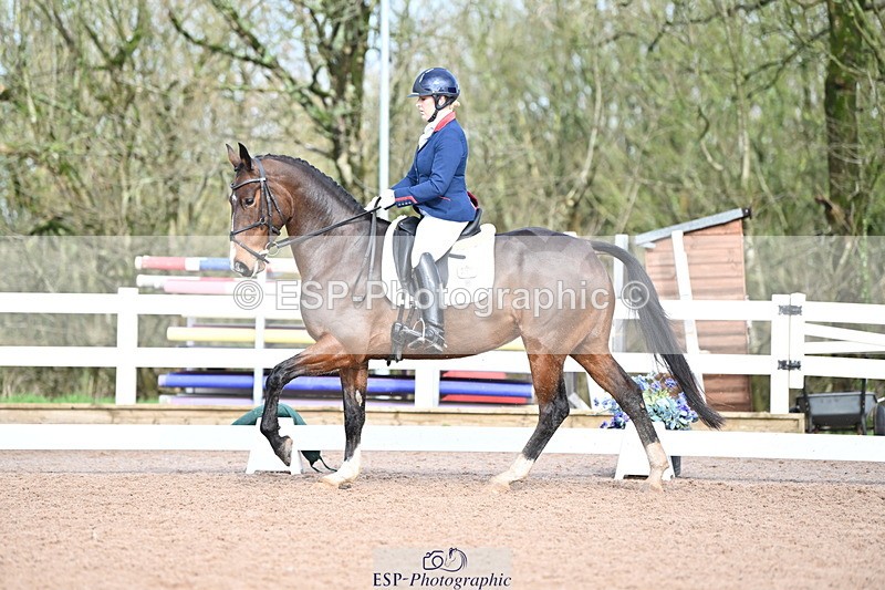 240218A-113059-06719 - 207-Charlotte.Dicker-Time.to.Fly.II