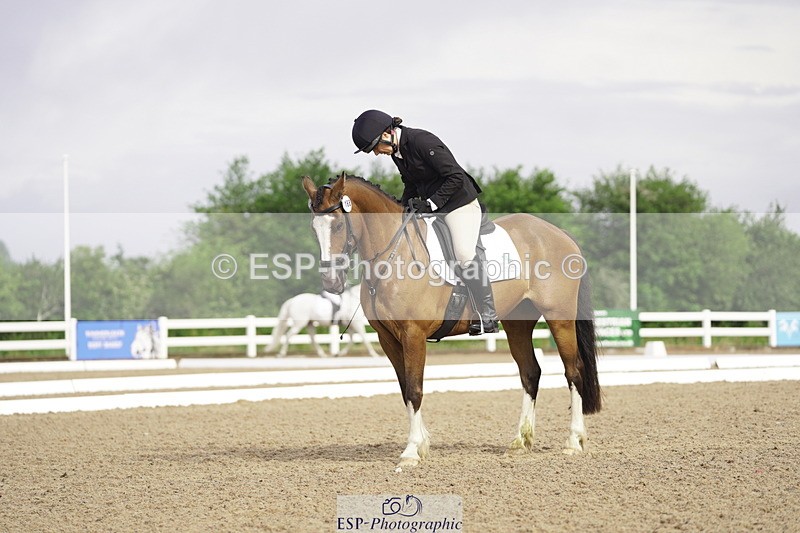 230708A-091144-00073 - Intro C