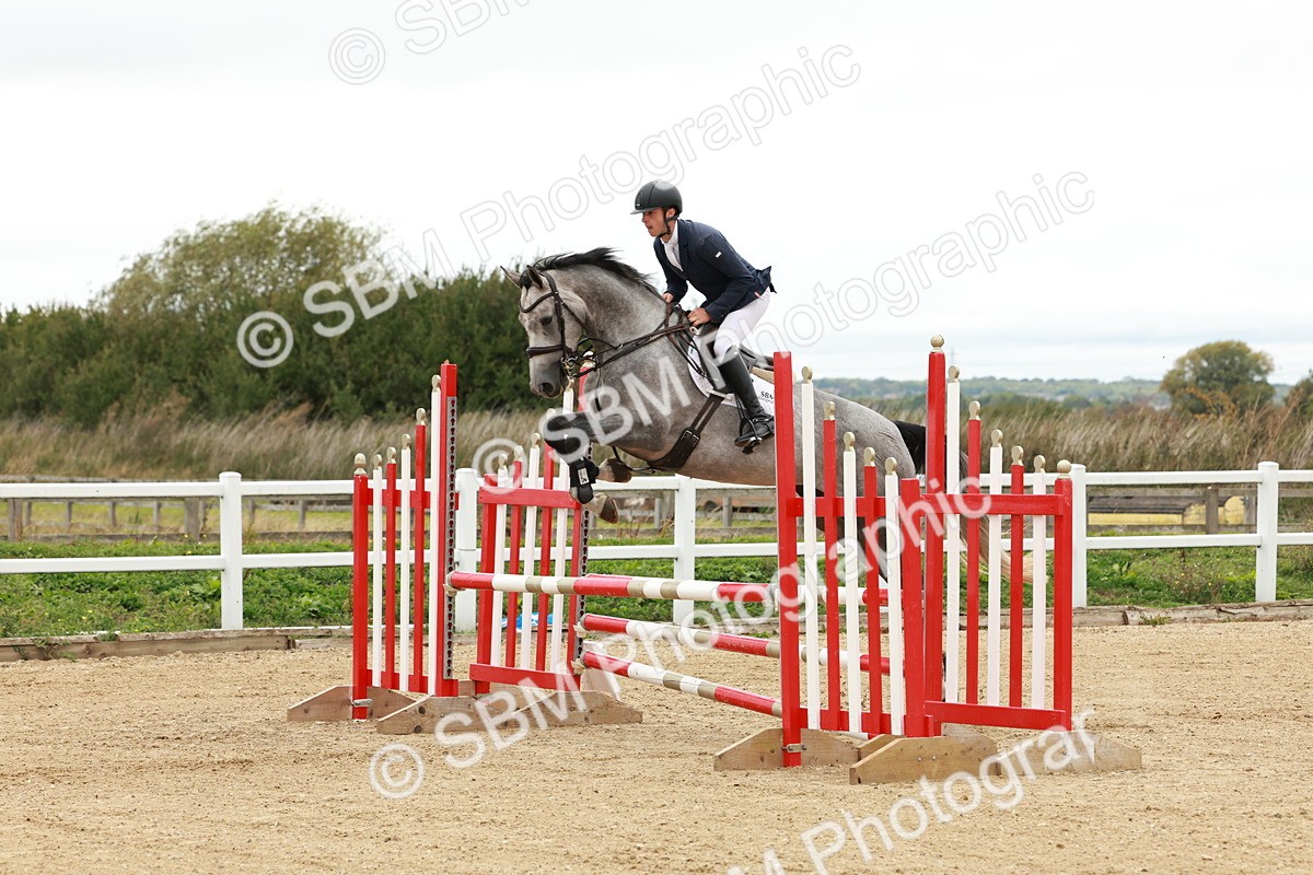 1I0A6729 - Class 2 - Senior British Novice