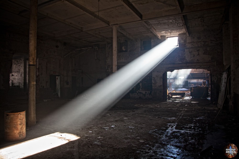 The Scranton Lace Company | Fading Light - Scranton Lace Company