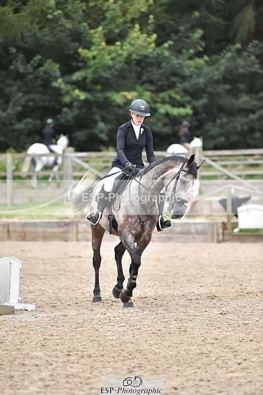 240802-104554-00947 - 80cm Round 1