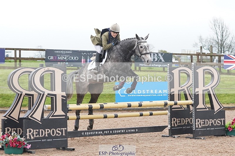 250419-100428-07909 - 508-Maisy.Miller-HEADDON.SWAN.SONG