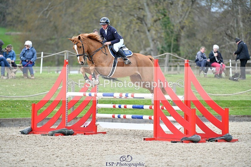 240324-125200-02697 - Cls 9 Snr 1.05m Open