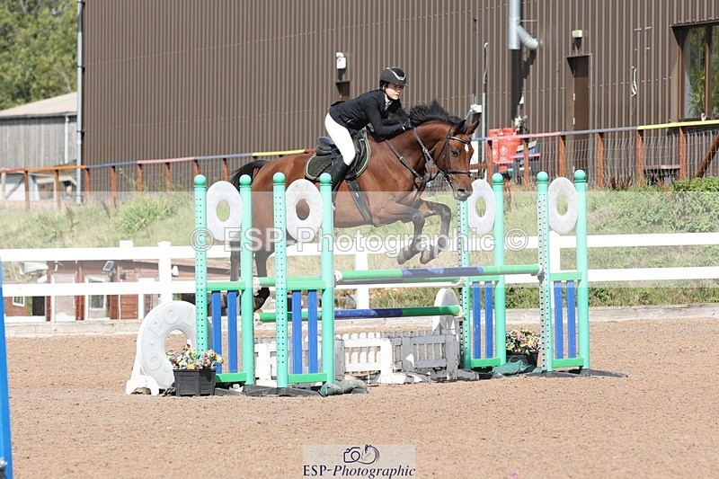 250913-141934-07327 - Cls 25 1.05m Amateur Quali