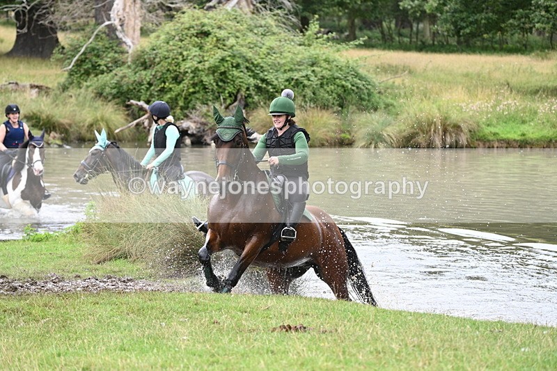 WJ7_3930 - Time at Water 12:52 to 13:22