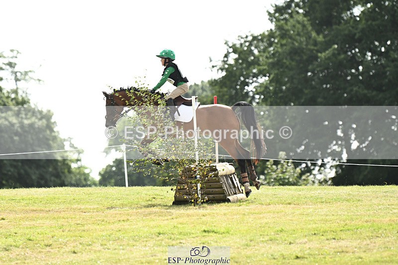 240825X-102634-31100 - 70cm XC 10.00 to 11.00