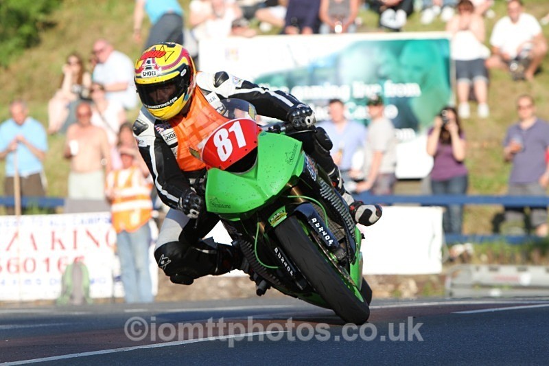  - Saturday Practice Newcomers/Supertwins