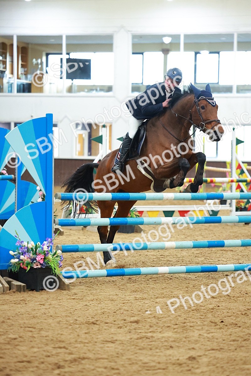 SBM_007301 - Class 19 - Senior Newcomers 1.10m