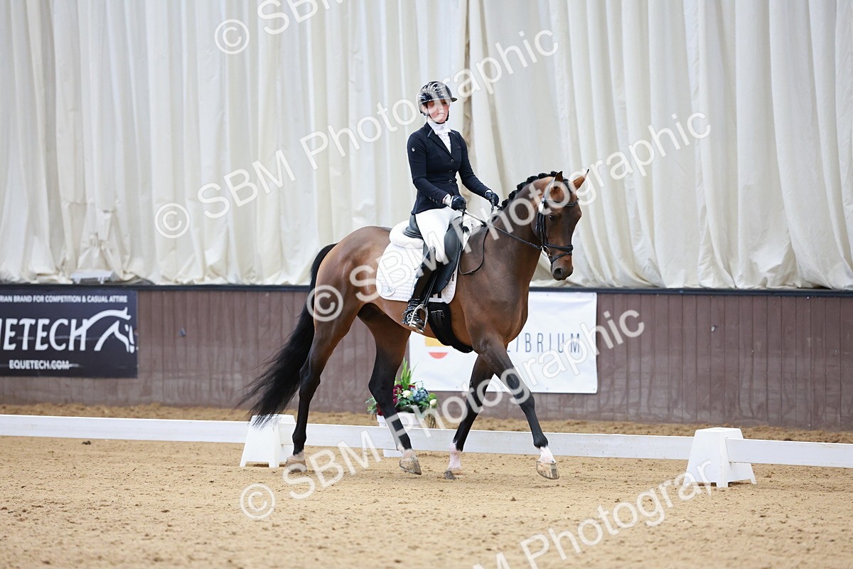 SBM_006790 - Class 6b - Novice 6 - 8.56-9.24