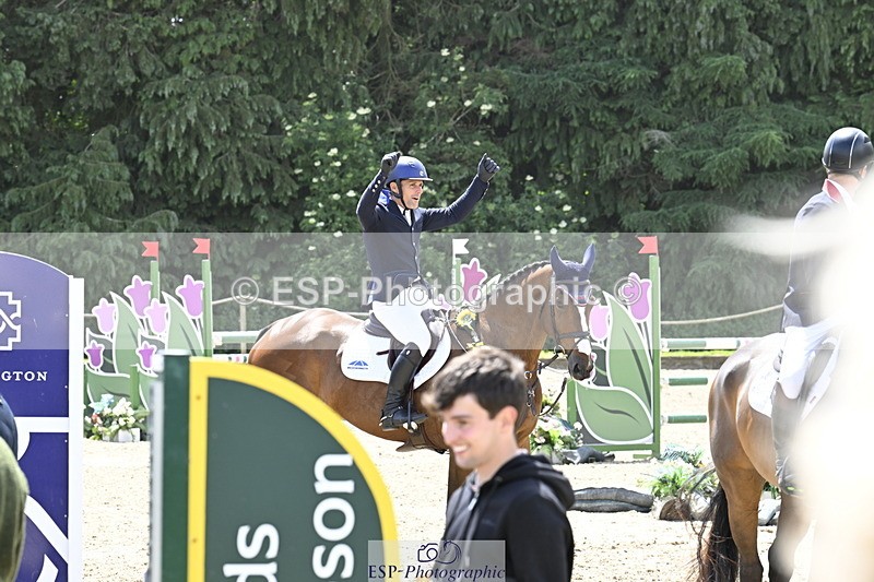 250525A-131849-17649 - Presentations Section B CCI 3 Star Long