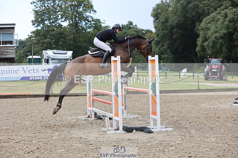 250831A-131603-10280 - Cls 42 Snr 1m Grand Prix