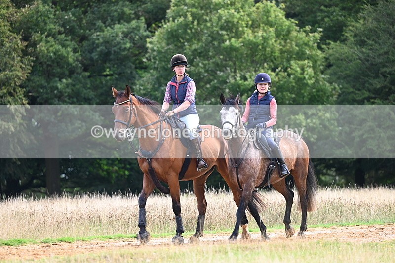 DSC_4421 - Time at Statue 09:50 to 11:09