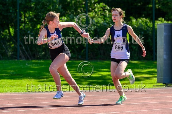 Relays26-914432 - Female Set One