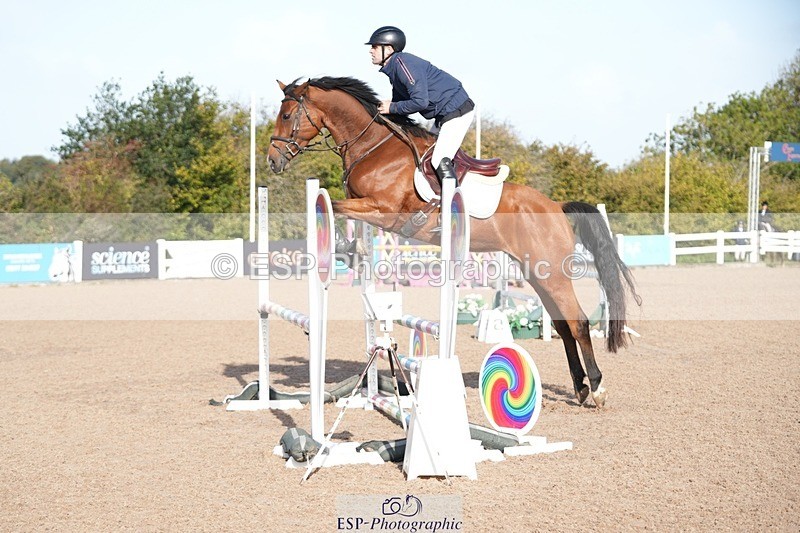 251004-100436-01719 - Cls 13 Clear Round