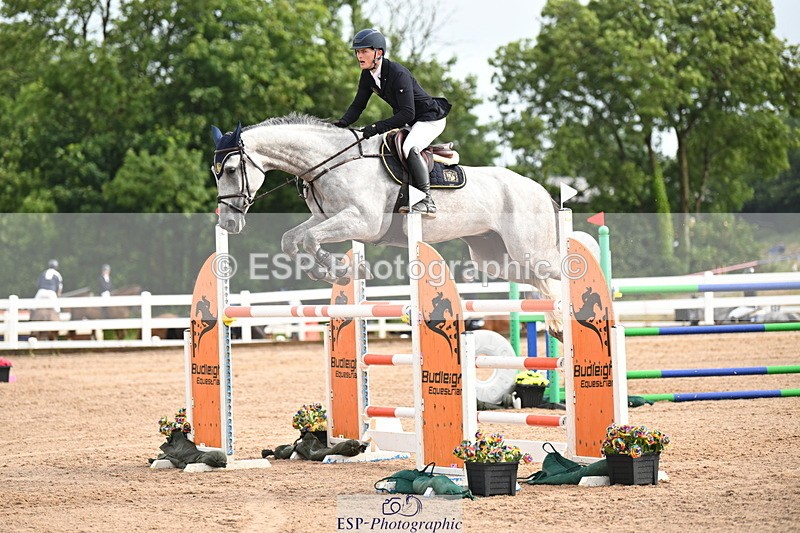 240720A-085626-13182 - Cls 15, 1 Star Silver Tour 1.25m