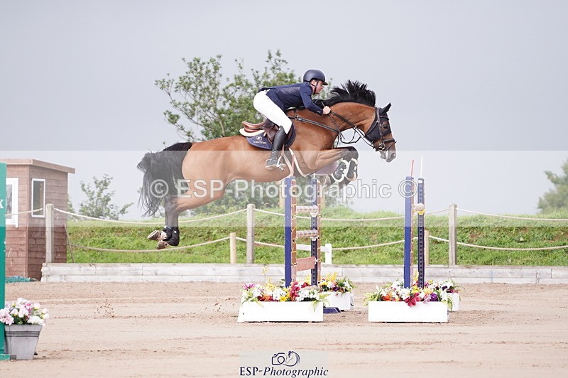 240720A-091934-13752 - Cls 3, 3 Star Small Tour 1.40m