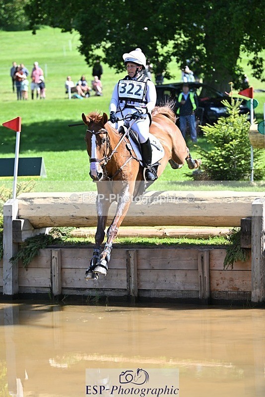 240525-105411-12107 - 322-CHILLI_KING-Gemma_Stevens