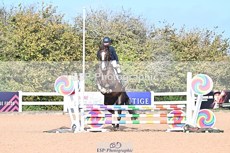 261014-100543-00005 - Clear Round & Cls 02 Brit Nov & 90cm Open