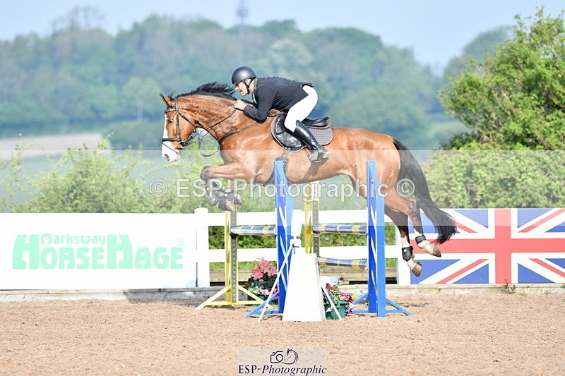 240512A-085757-17035 - Cls 39 British Novice and 90cm Open