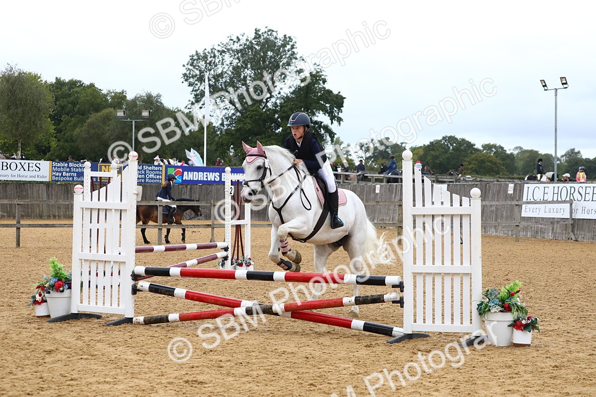 SBM_62301_J64 Junior Pony 60cm Championship - Paula Gray