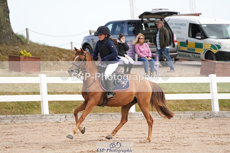 250715-160528-00072 - 60cm & Clr Rnd