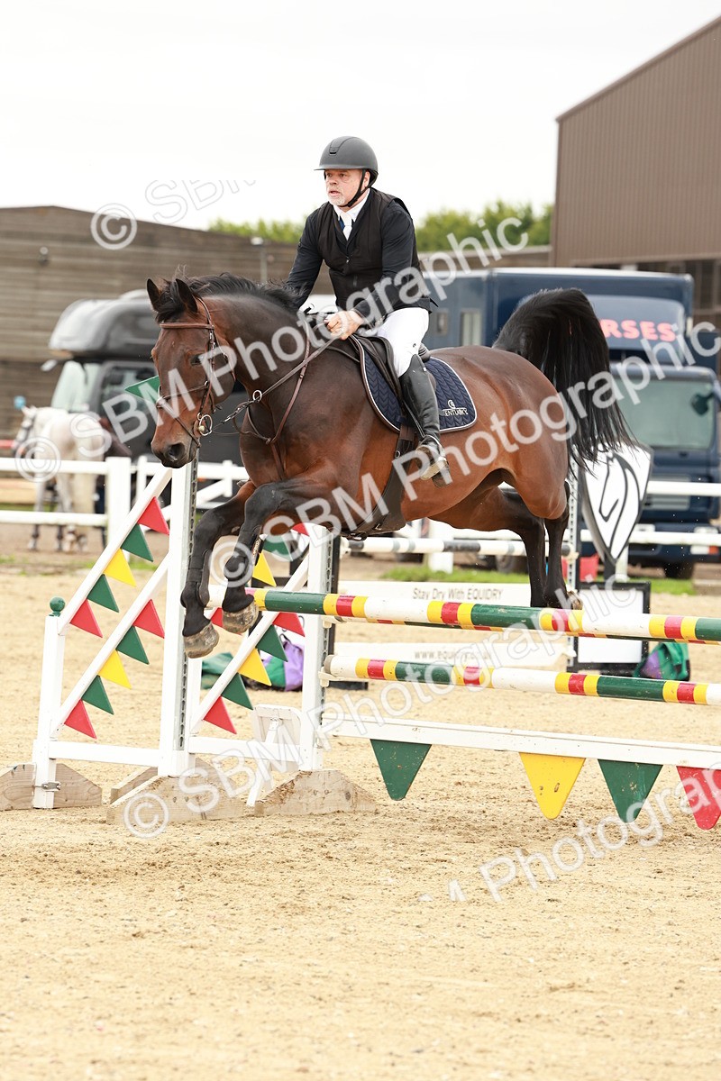1I0A7431 - Class 3 - Senior Discovery - 1.00m