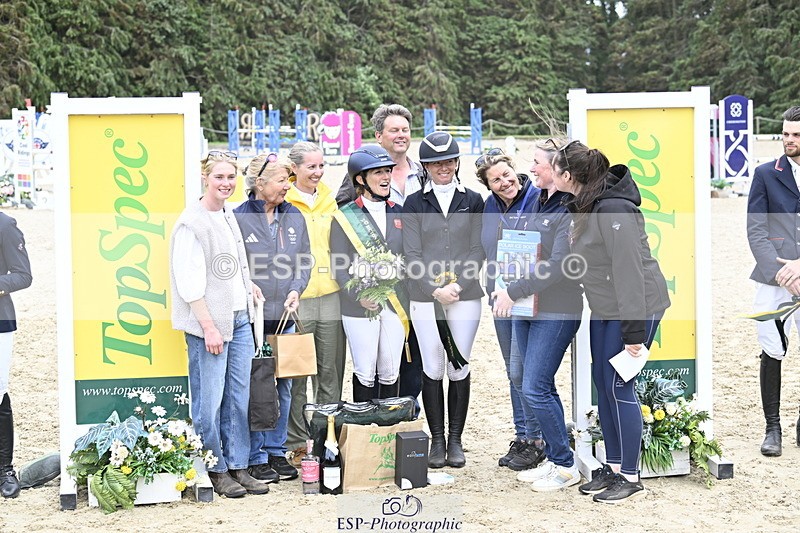 250525A-162640-18772 - Presentations Section D CCI 4 Star