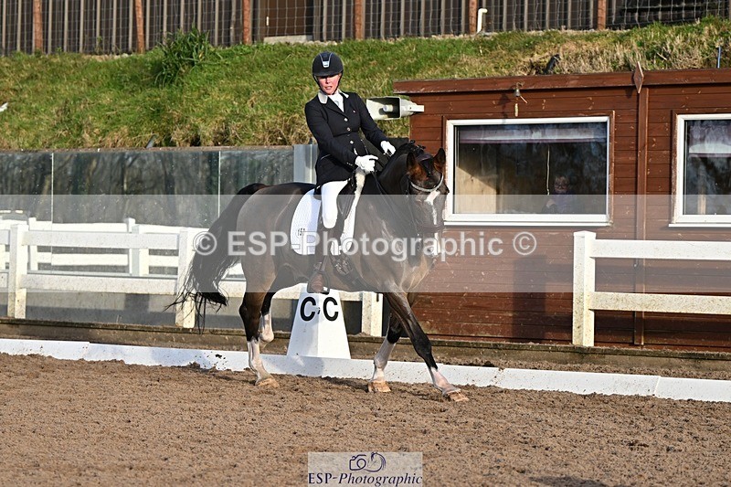 241214-141752-02785 - 153-Sally.Bell-Hilton.VI